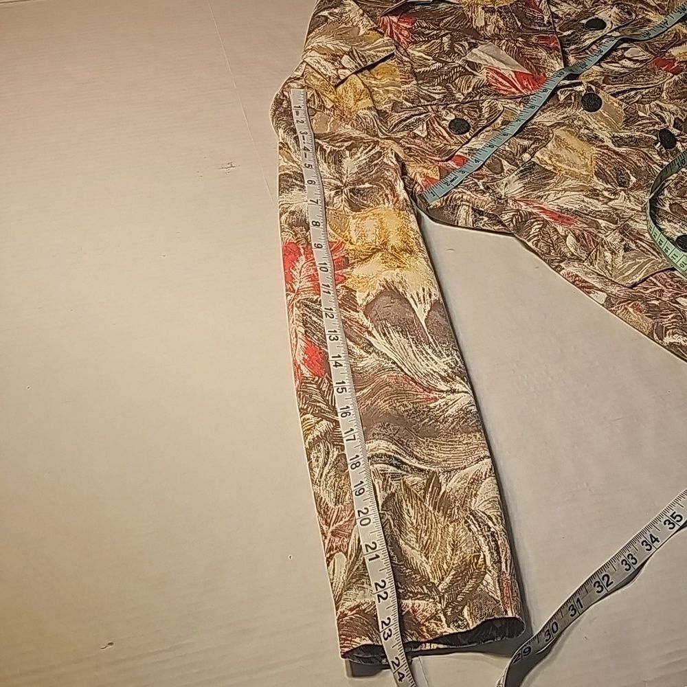 Chicos Lightweight Long-Sleeved Button Front Jack… - image 8